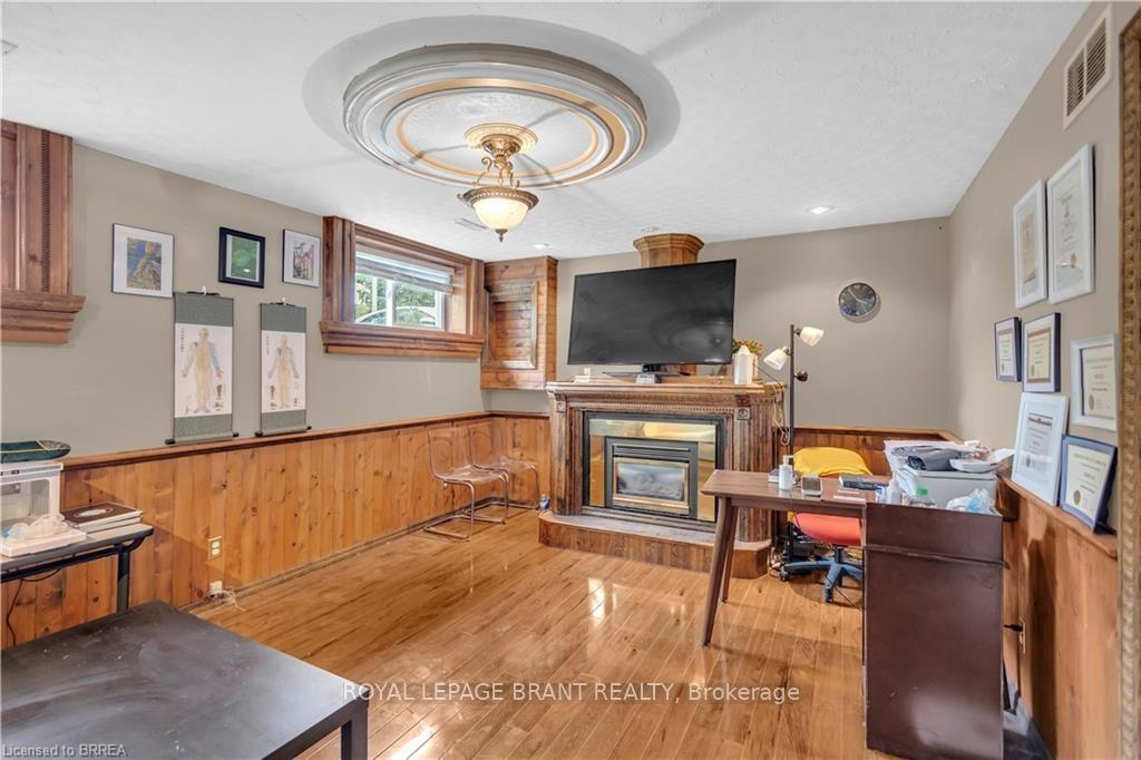 Photo 26 of 92 Brier Park Road, Brantford, Fairview - Brantford — HOMEH