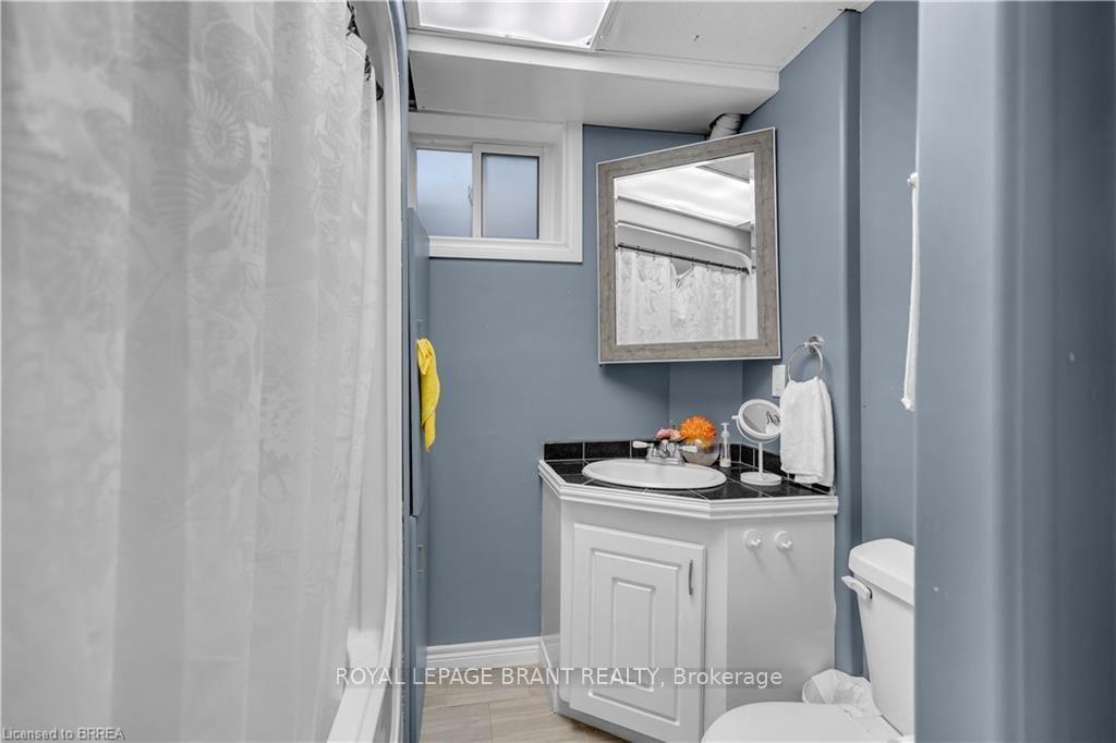 Photo 30 of 92 Brier Park Road, Brantford, Fairview - Brantford — HOMEH