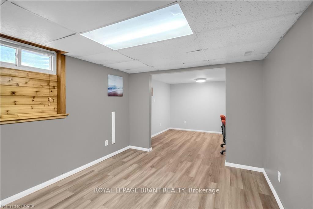 Photo 31 of 92 Brier Park Road, Brantford, Fairview - Brantford — HOMEH