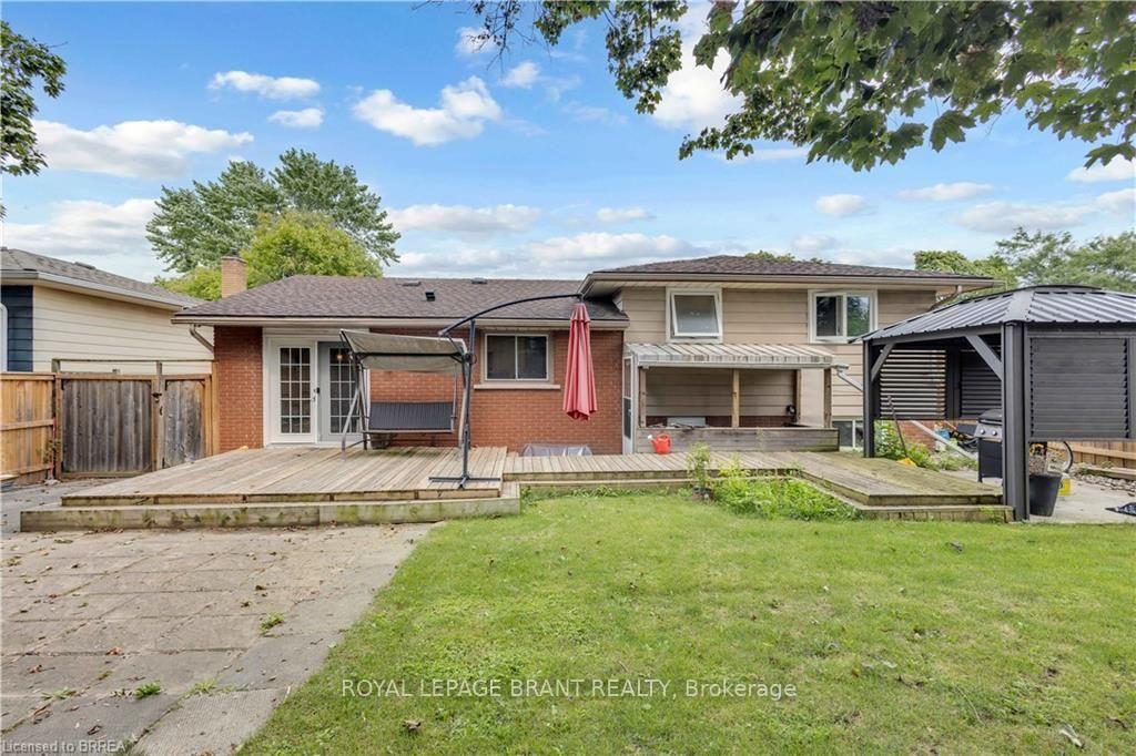 Photo 38 of 92 Brier Park Road, Brantford, Fairview - Brantford — HOMEH