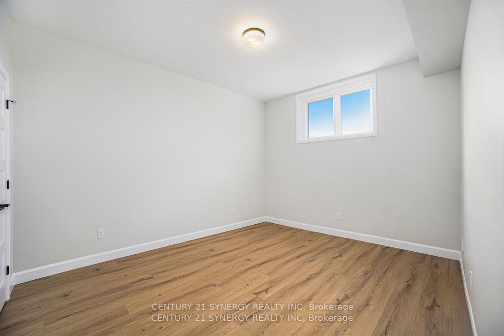 Photo 9 of Unit B, 63 Helen Street, North Stormont, North Stormont (Finch) Twp — HOMEH
