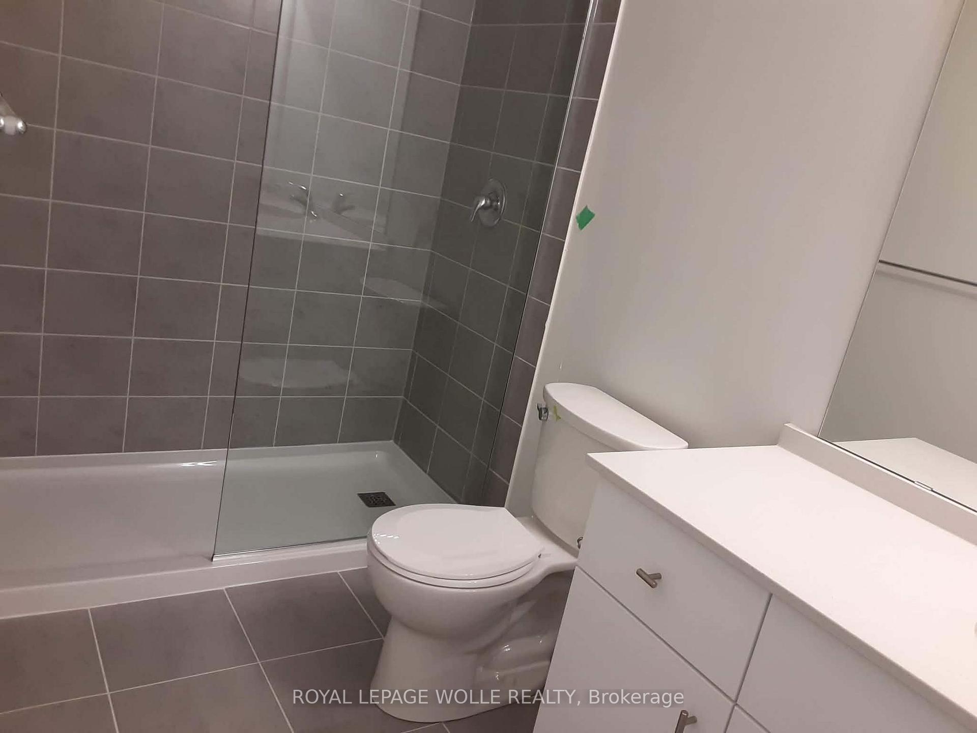 Photo 7 of Unit 33, 110 Fergus Avenue, Kitchener, Stanley Park — HOMEH