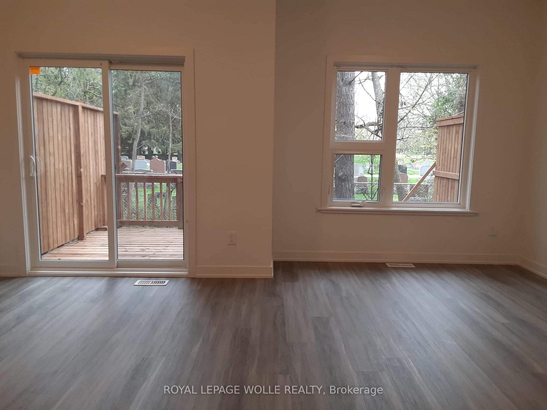 Photo 12 of Unit 33, 110 Fergus Avenue, Kitchener, Stanley Park — HOMEH