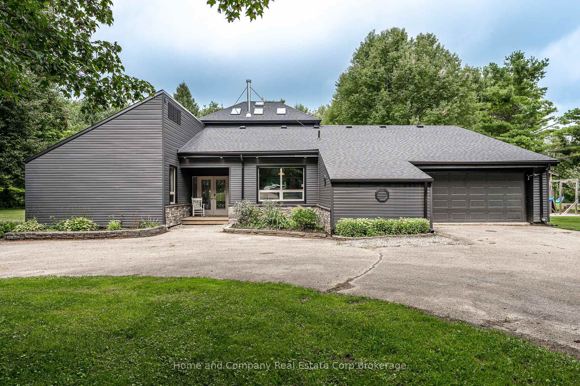 Photo 1 of 256360 Sunova Crescent, Zorra, Rural Zorra — HOMEH