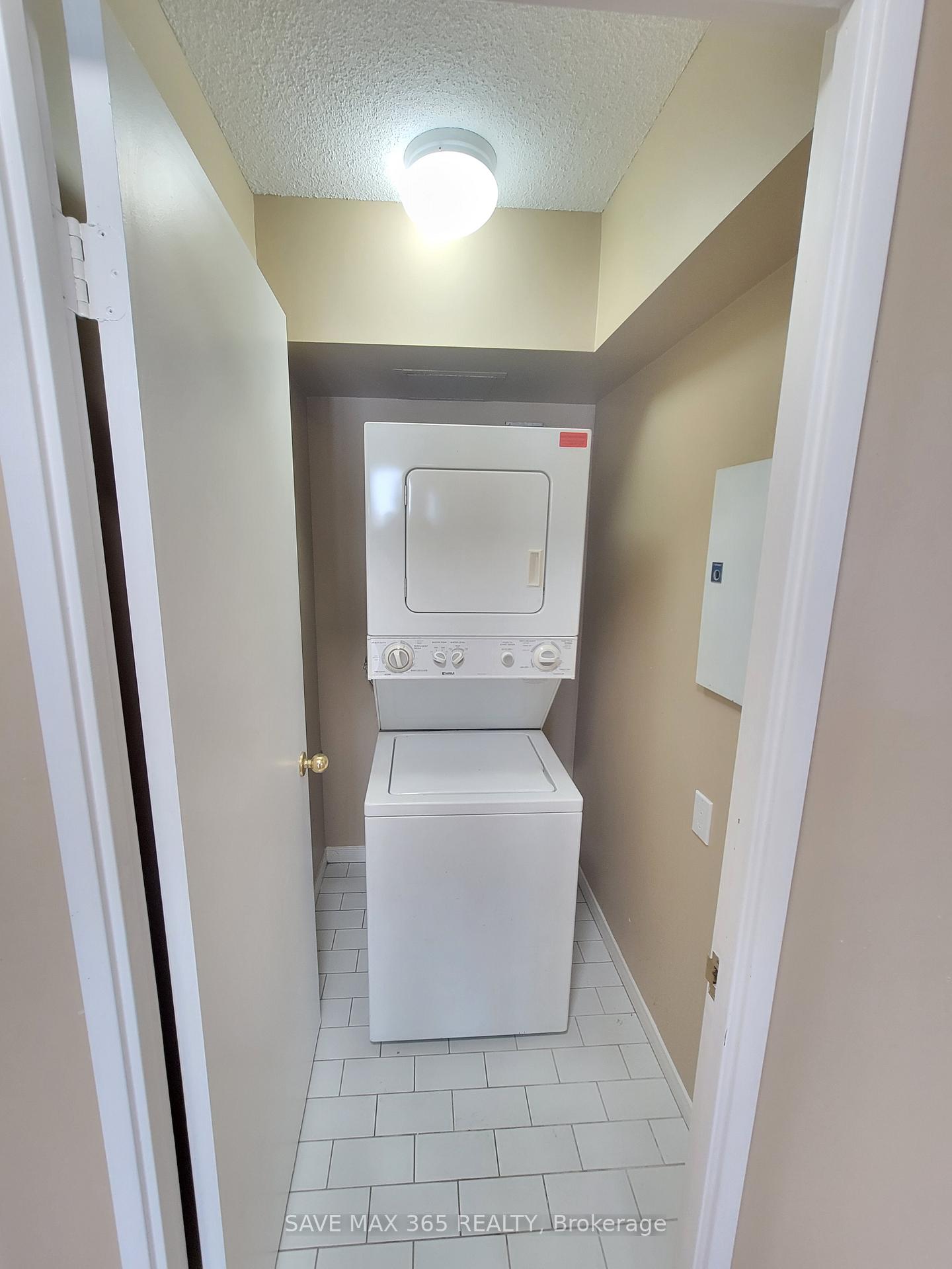 Photo 12 of Unit 1405, 330 Mccowan Road, Scarborough, Eglinton East — HOMEH