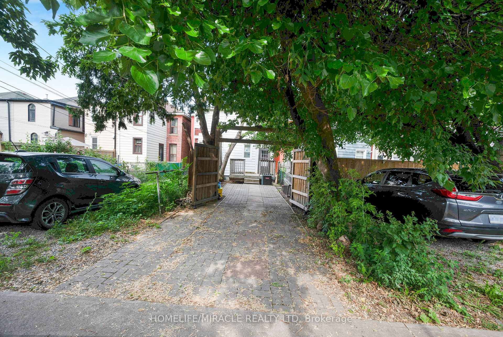 Photo 33 of 100 Gibson Avenue, Hamilton, Gibson — HOMEH