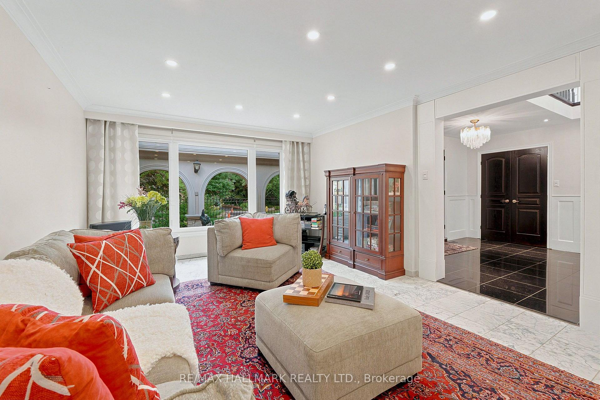 Photo 8 of 76 Francis Street, Vaughan, East Woodbridge — HOMEH