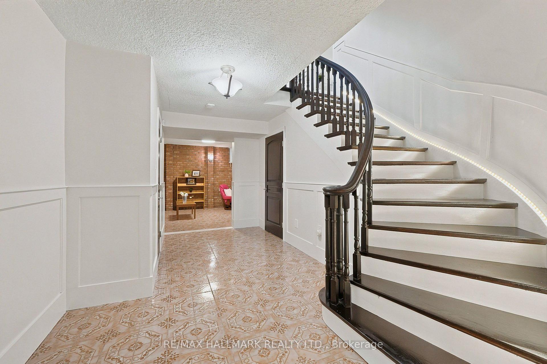 Photo 36 of 76 Francis Street, Vaughan, East Woodbridge — HOMEH