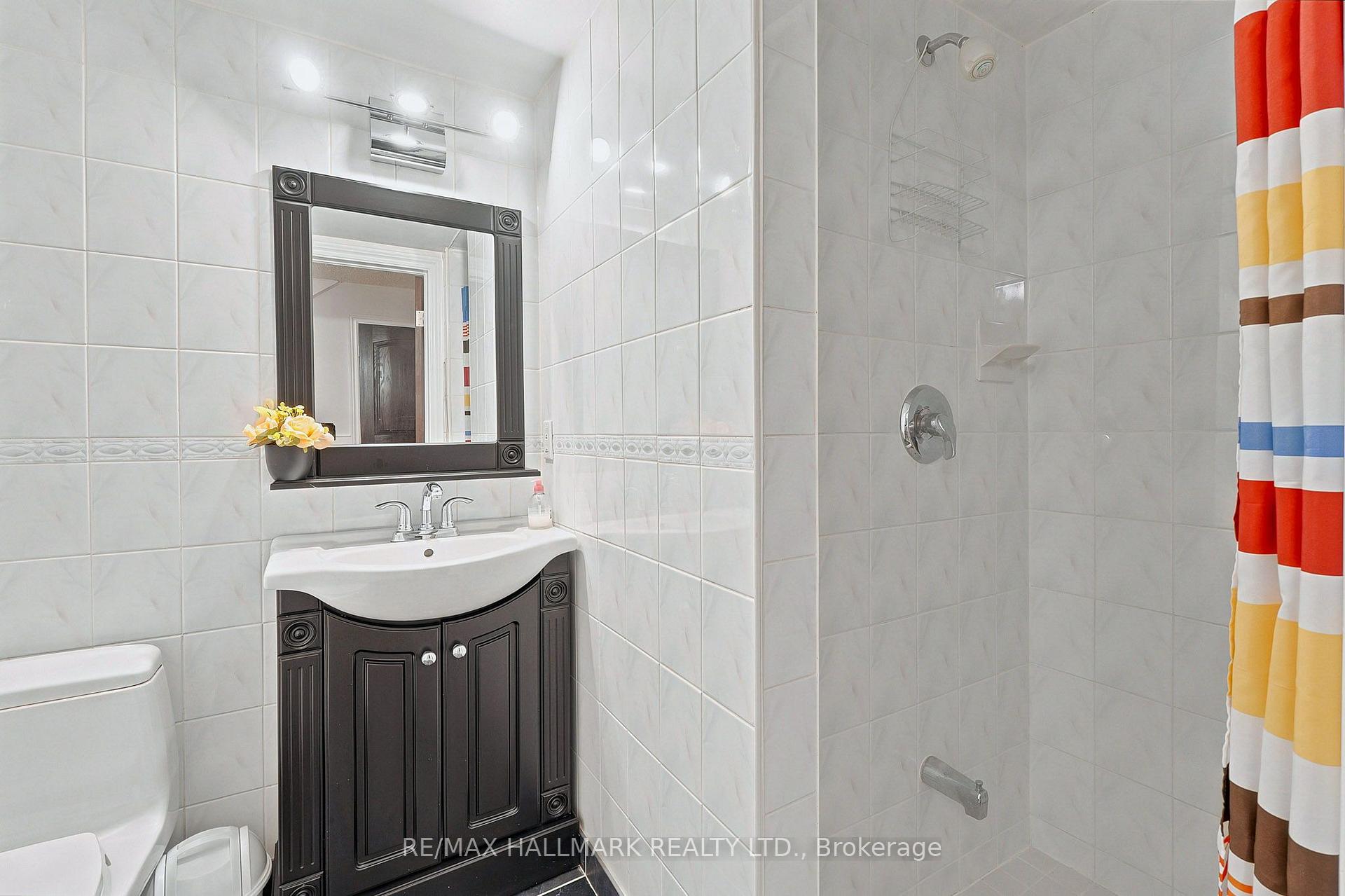 Photo 42 of 76 Francis Street, Vaughan, East Woodbridge — HOMEH