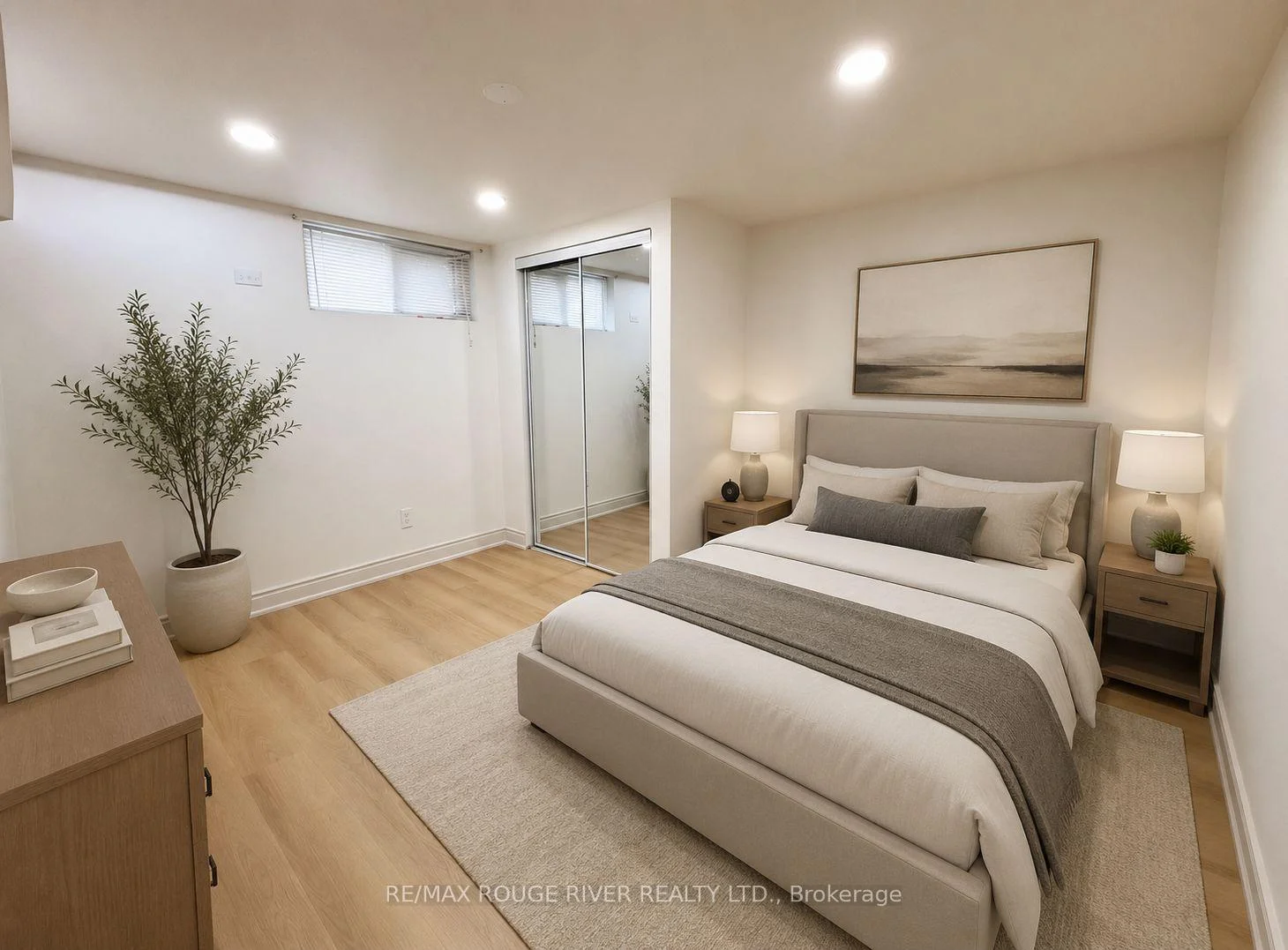 Photo 13 of Unit 2, Lower, 121 Lupin Drive, Whitby, Downtown Whitby — HOMEH