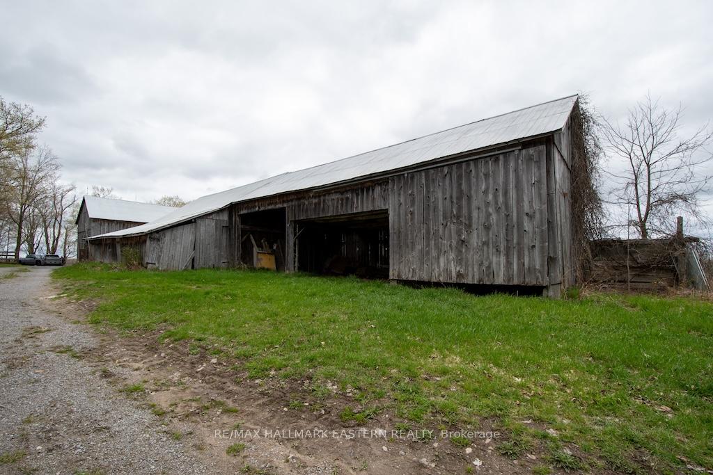 Photo 6 of 1444 5th Line, Selwyn — HOMEH