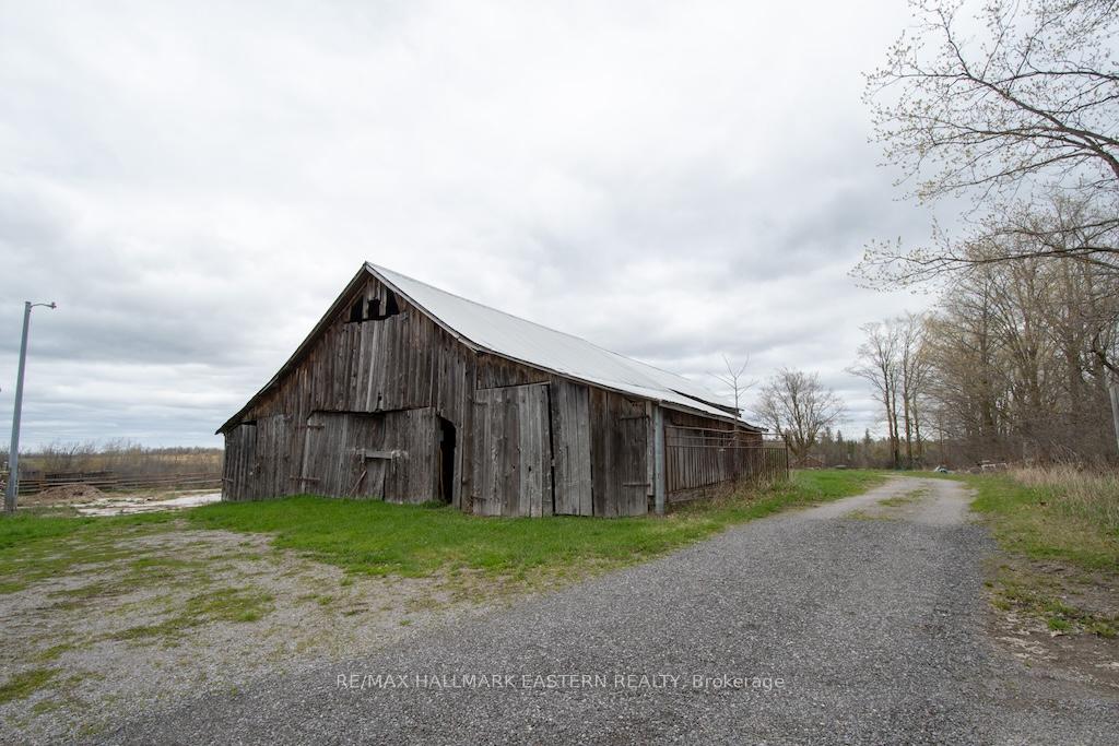 Photo 44 of 1444 5th Line, Selwyn — HOMEH