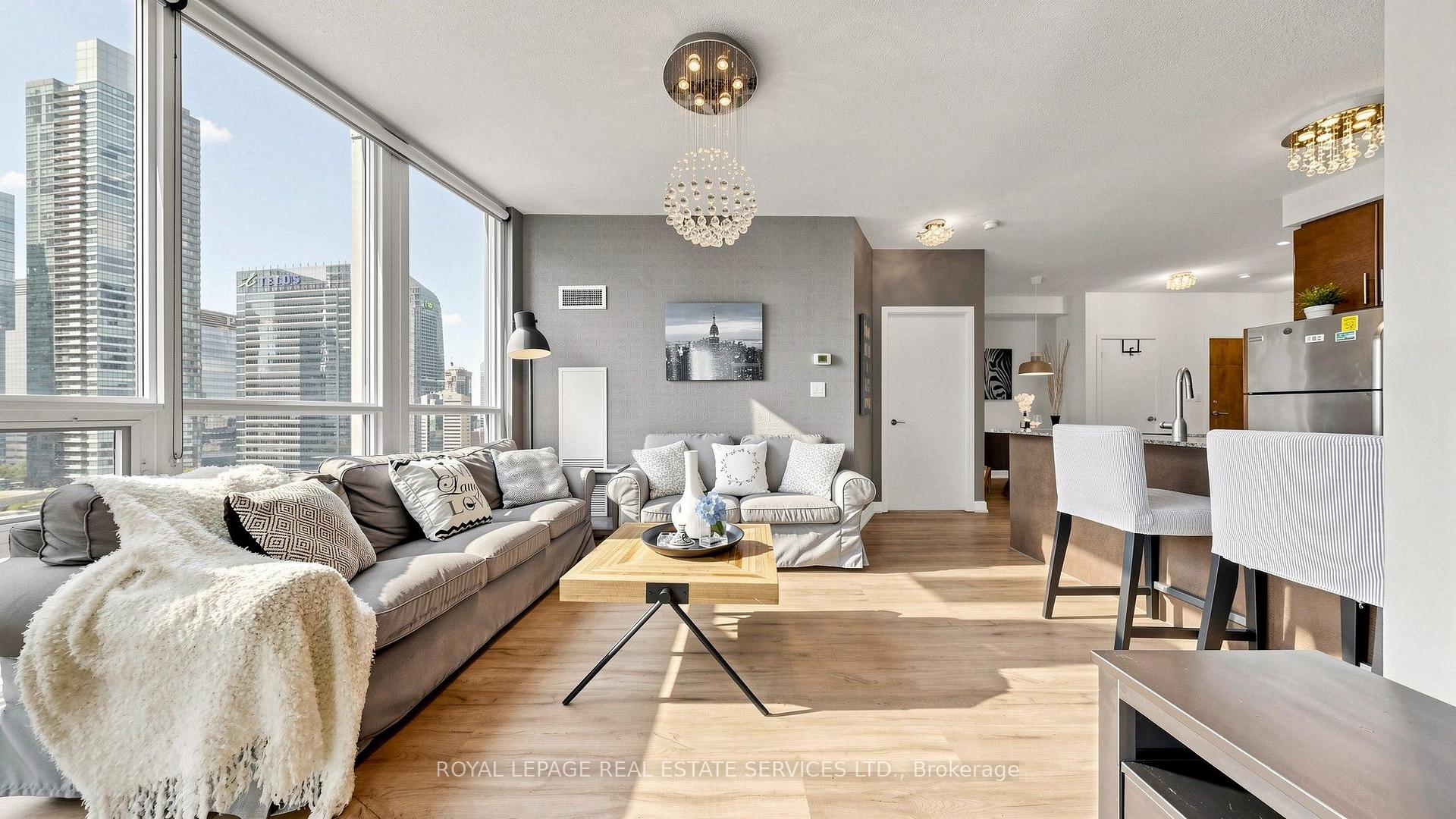 Photo 12 of Unit 2212, 33 Bay Street, Toronto, Waterfront Communities — HOMEH