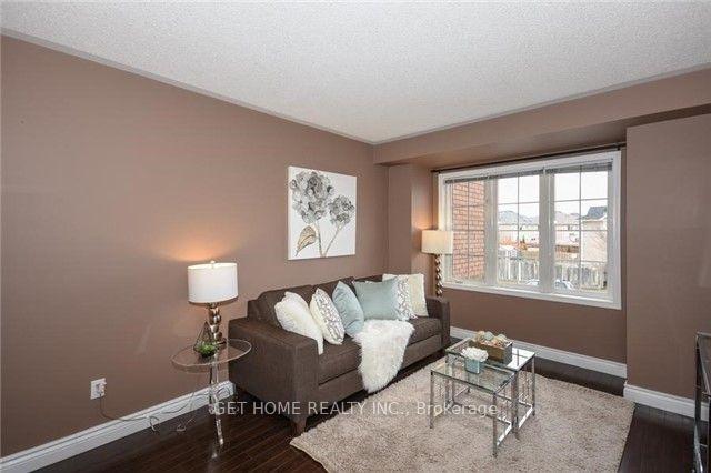 Photo 8 of Unit Main, 76 Dunlop Court, Brampton, Fletcher's Meadow — HOMEH