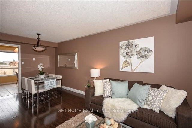 Photo 10 of Unit Main, 76 Dunlop Court, Brampton, Fletcher's Meadow — HOMEH