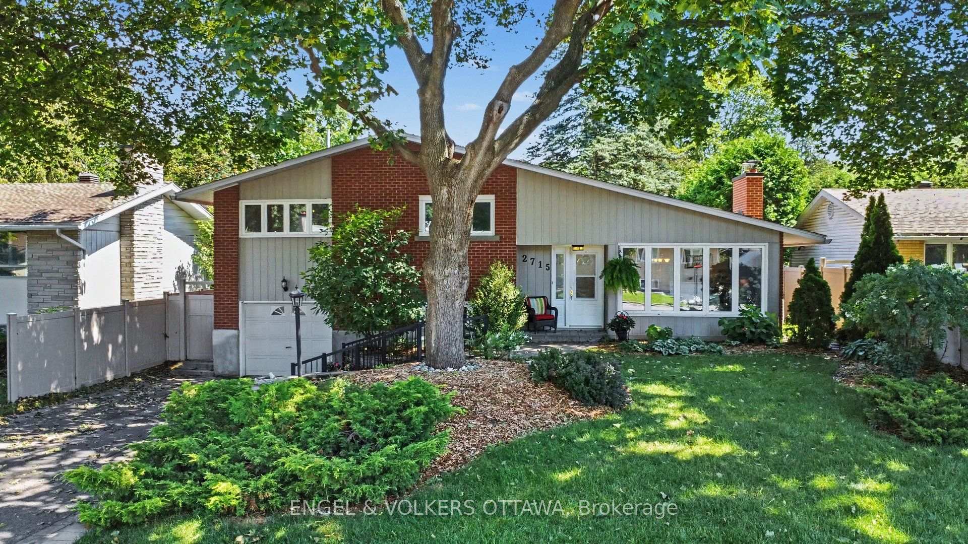 Photo 1 of 2715 Colman Street, Ottawa, Riverside Park — HOMEH