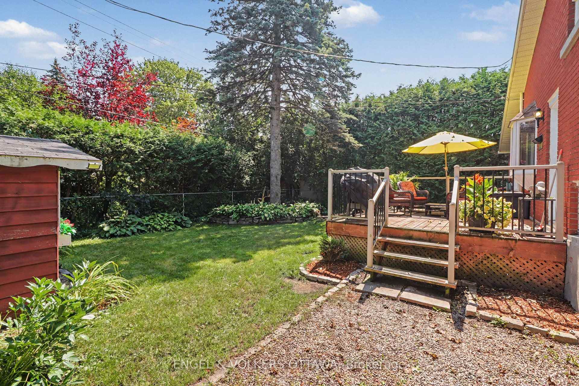 Photo 4 of 2715 Colman Street, Ottawa, Riverside Park — HOMEH