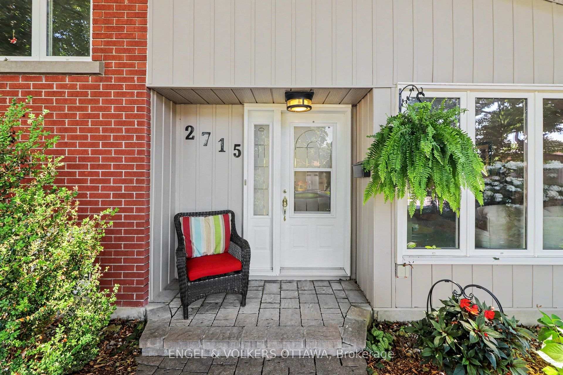 Photo 7 of 2715 Colman Street, Ottawa, Riverside Park — HOMEH