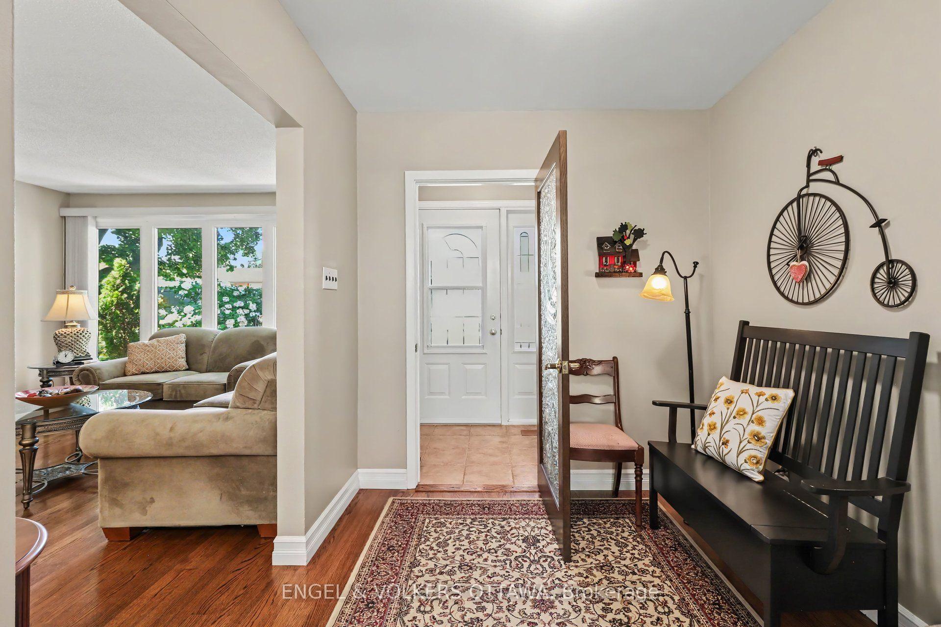 Photo 8 of 2715 Colman Street, Ottawa, Riverside Park — HOMEH