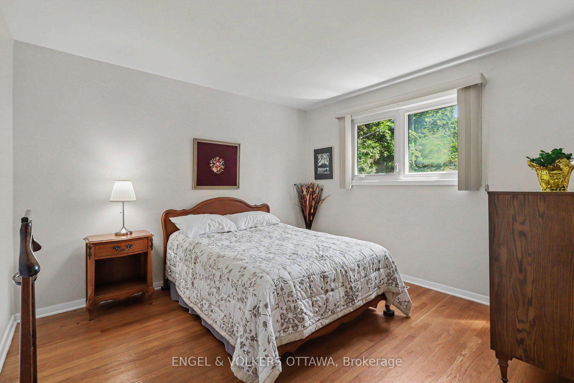 Photo 18 of 2715 Colman Street, Ottawa, Riverside Park — HOMEH