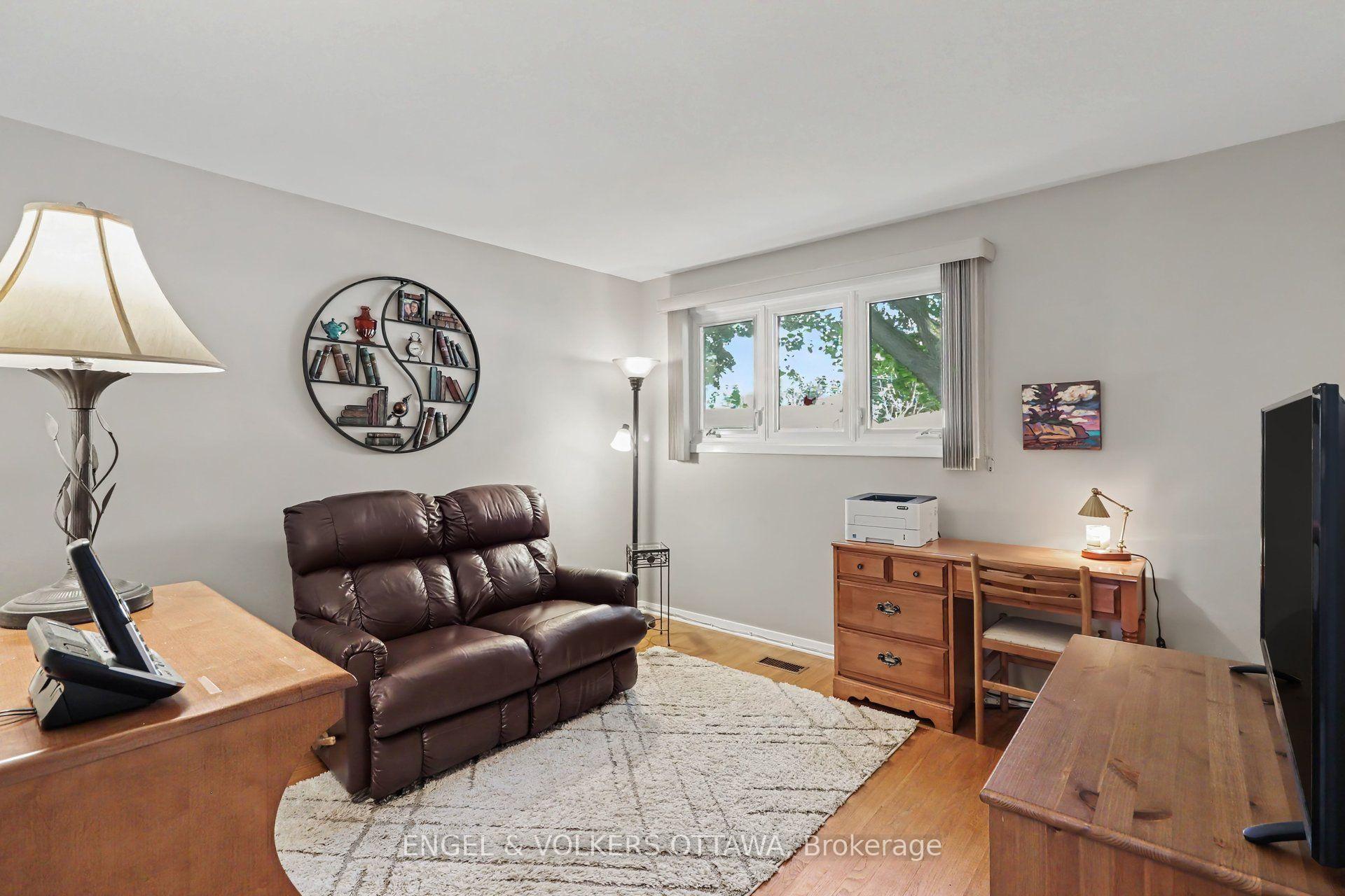 Photo 19 of 2715 Colman Street, Ottawa, Riverside Park — HOMEH