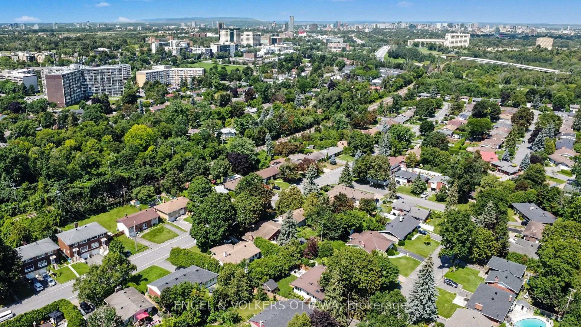 Photo 38 of 2715 Colman Street, Ottawa, Riverside Park — HOMEH