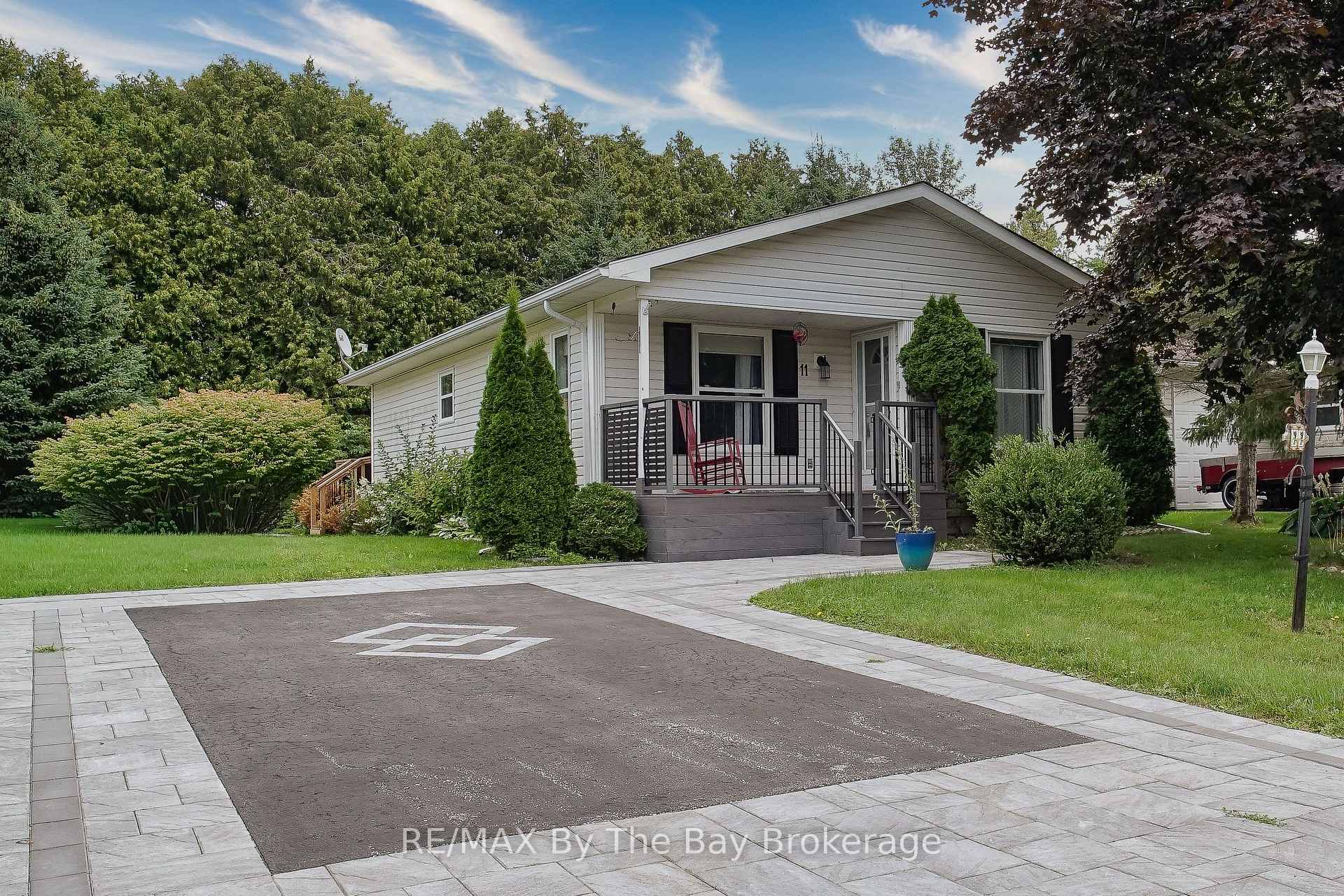 Photo of 11 Indiana Avenue