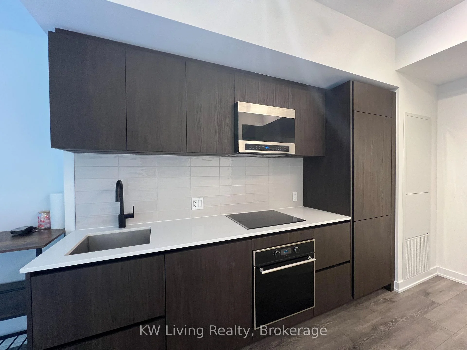 Photo 19 of Unit 201, 117 Broadway Avenue, Toronto, Mount Pleasant West — HOMEH