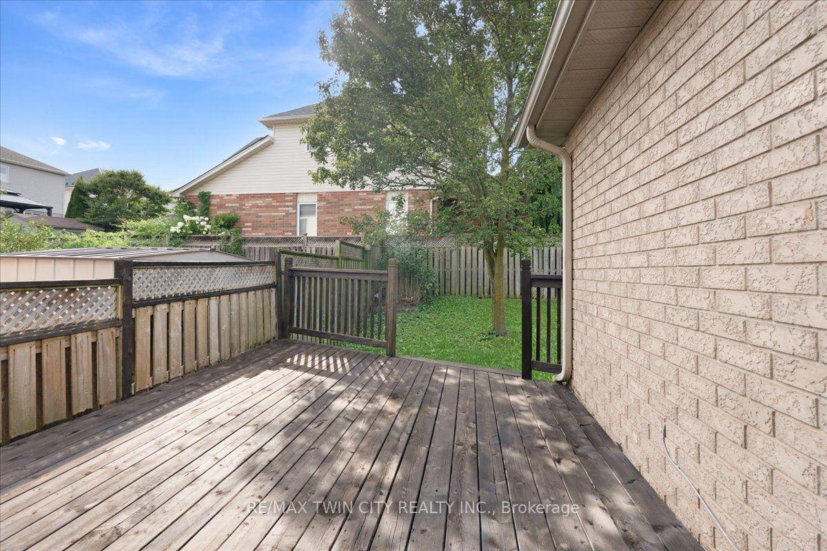 Photo 41 of 3 Apple Ridge Drive, Kitchener, Pioneer Park — HOMEH