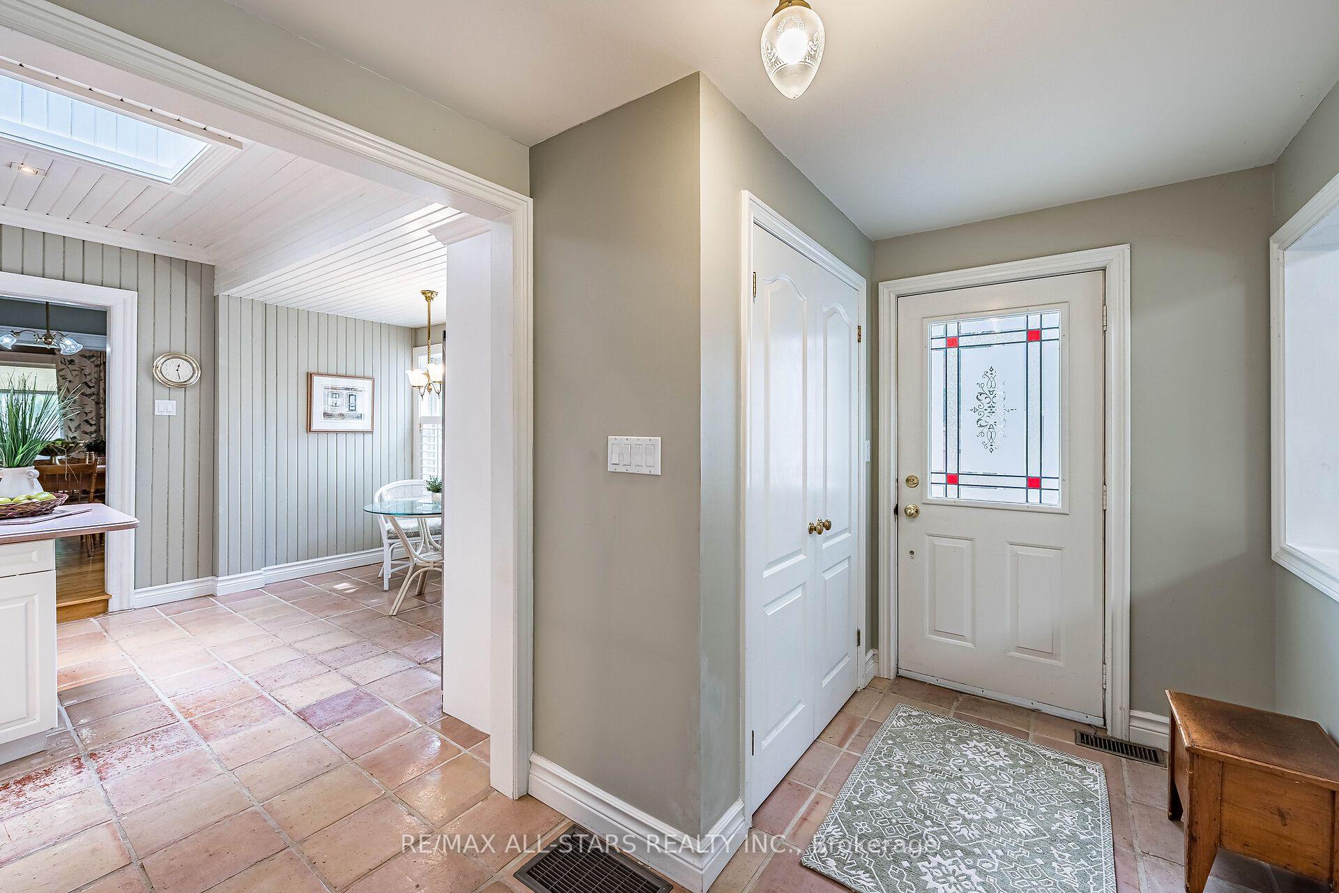 Photo 18 of 114 Main Street, Markham, Unionville — HOMEH
