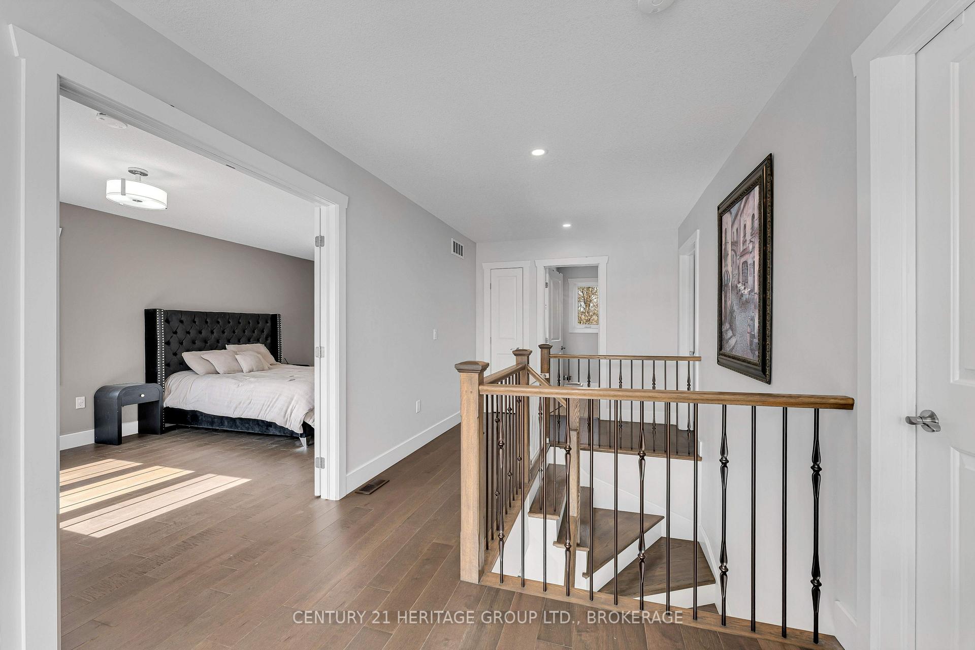 Photo 27 of 90 Aragon Road, Kingston, City North of 401 — HOMEH