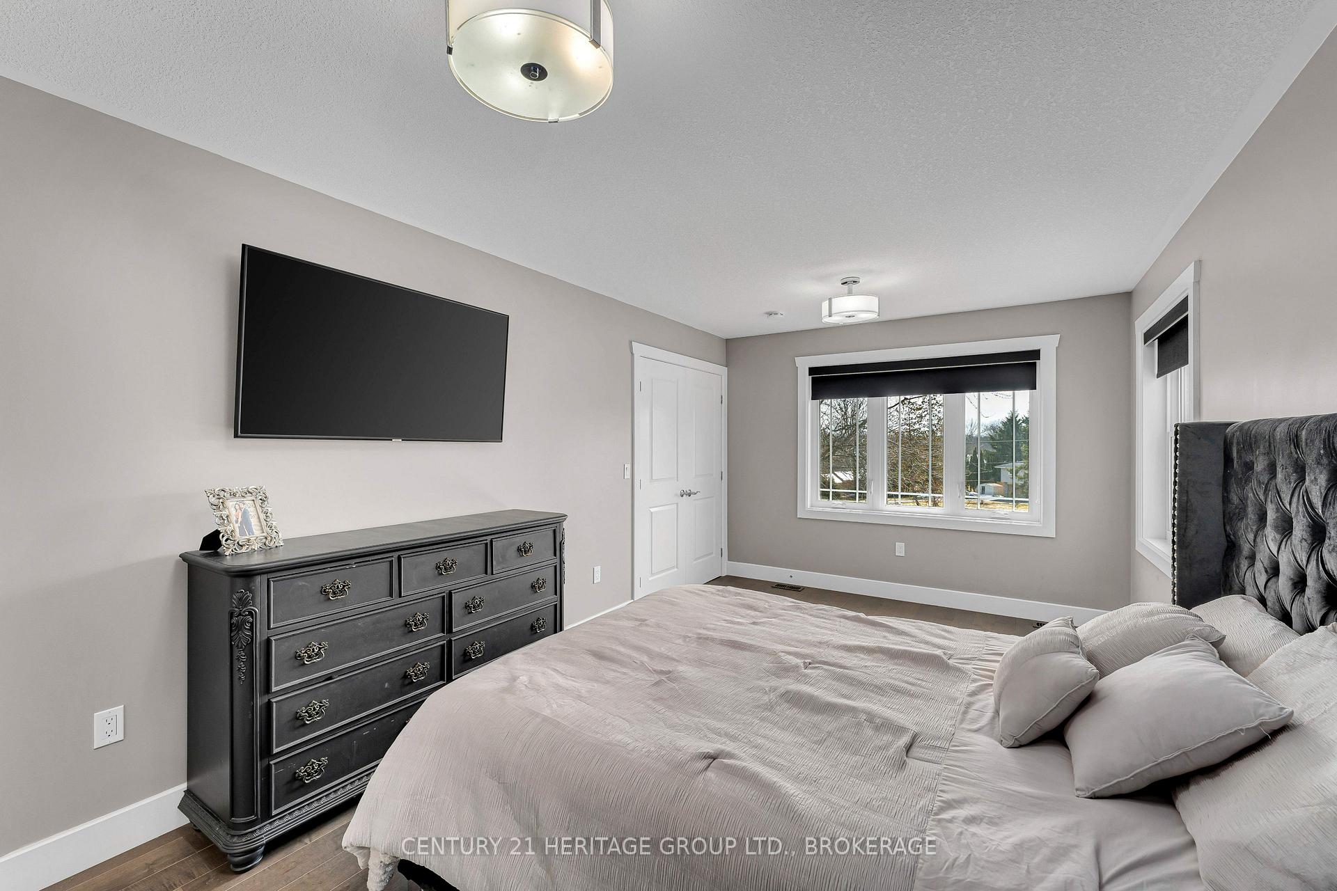 Photo 30 of 90 Aragon Road, Kingston, City North of 401 — HOMEH