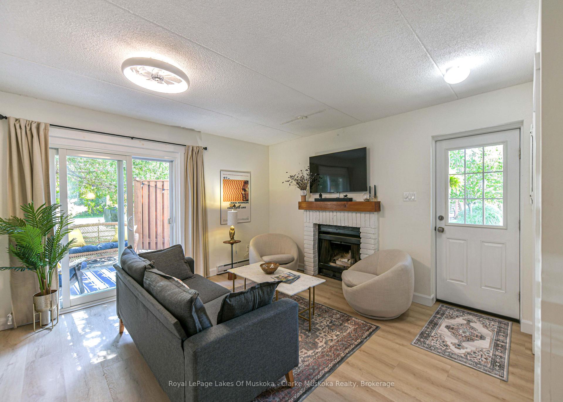 Photo 2 of Unit 42, 19 Dawson Drive, Collingwood — HOMEH