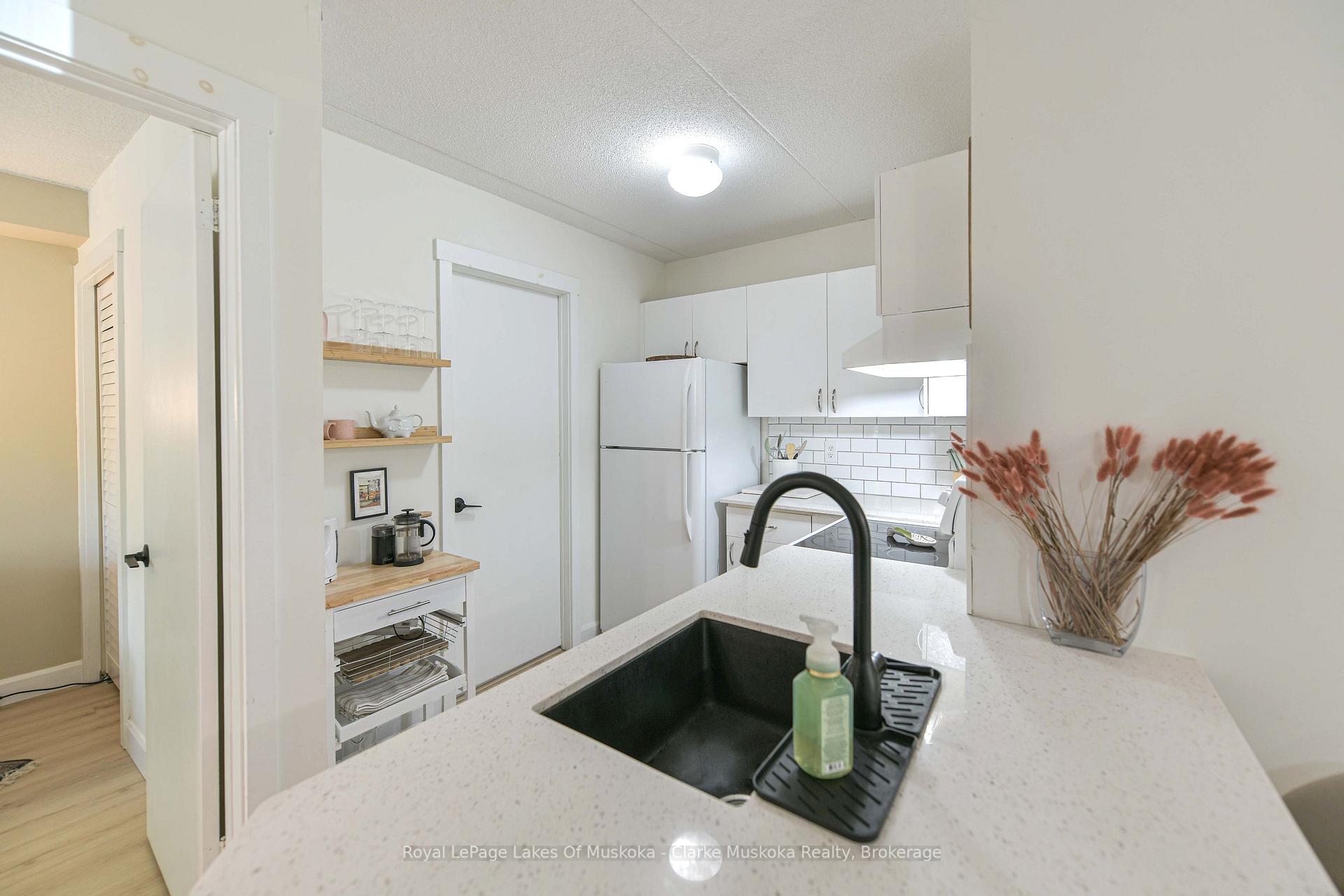 Photo 10 of Unit 42, 19 Dawson Drive, Collingwood — HOMEH