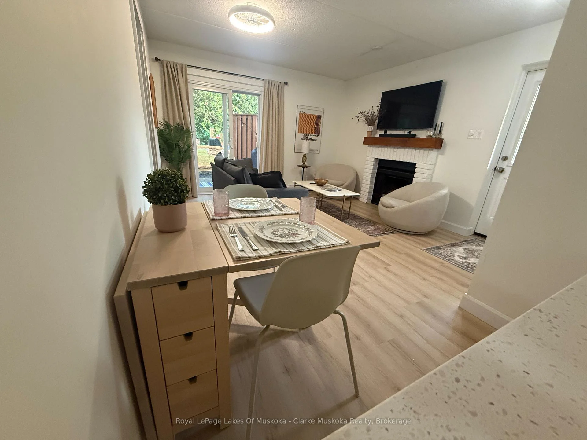 Photo 15 of Unit 42, 19 Dawson Drive, Collingwood — HOMEH