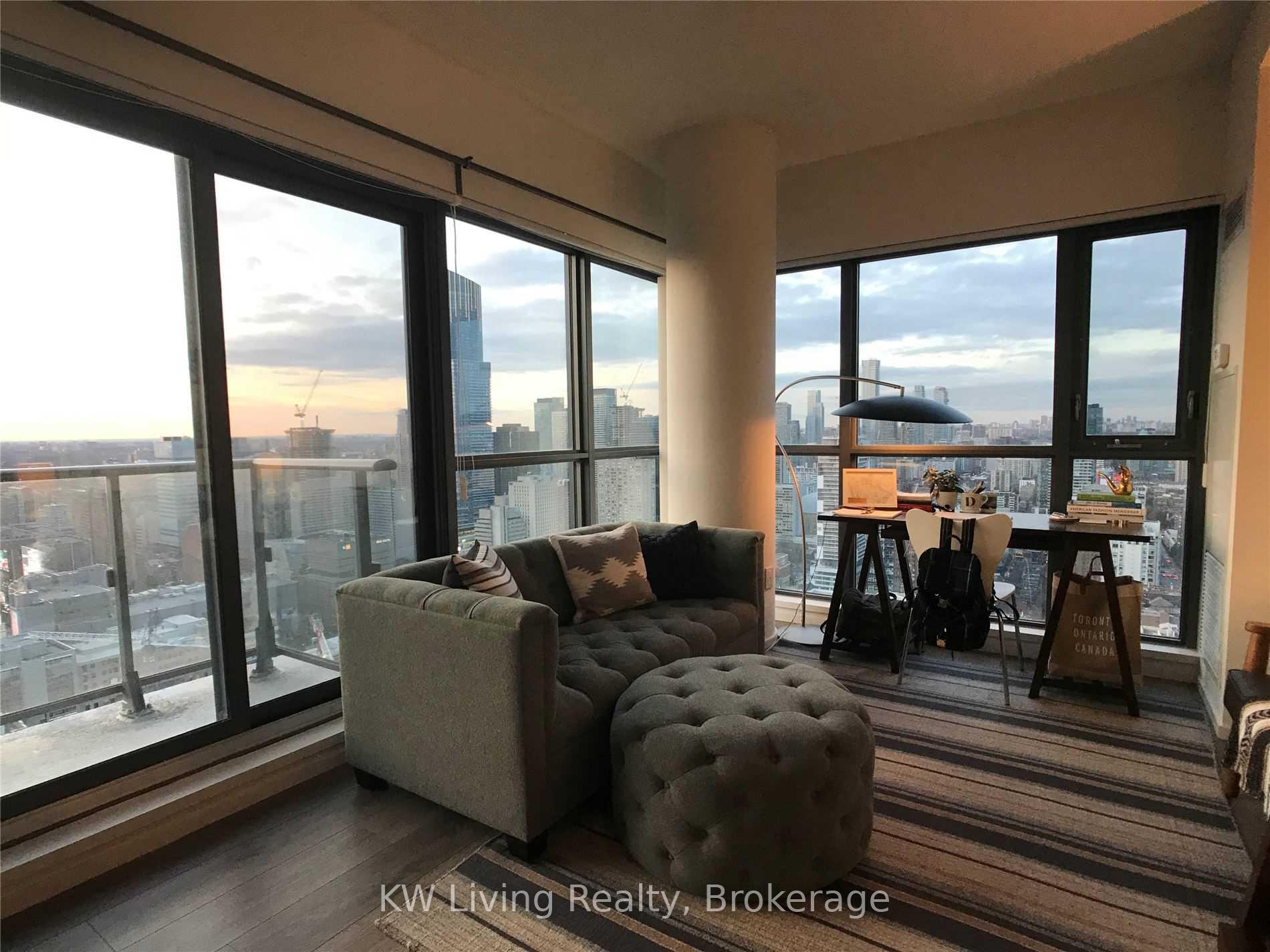 Photo 11 of Unit 4009, 159 Dundas Street E, Toronto, Church-Yonge Corridor — HOMEH