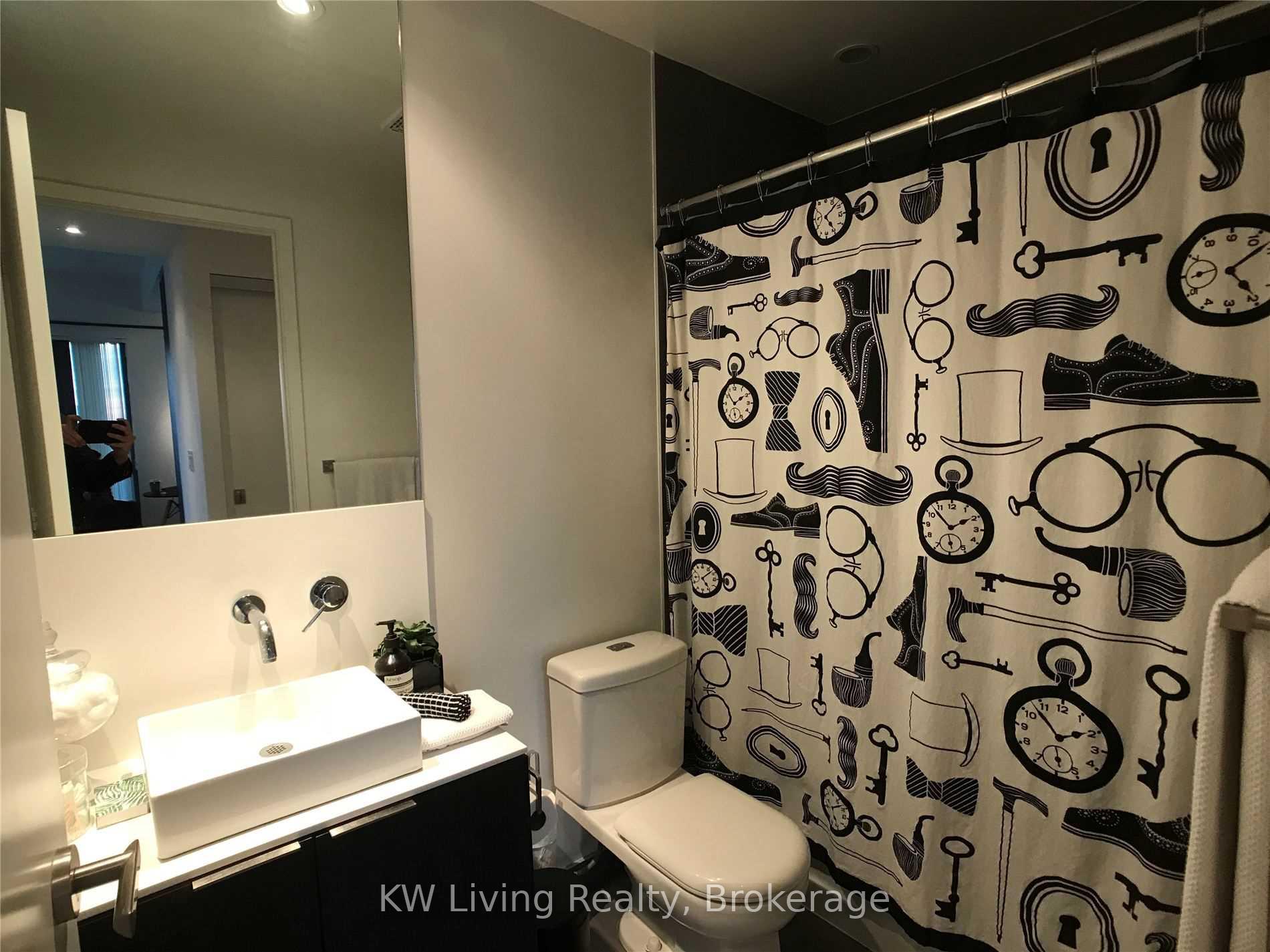 Photo 18 of Unit 4009, 159 Dundas Street E, Toronto, Church-Yonge Corridor — HOMEH