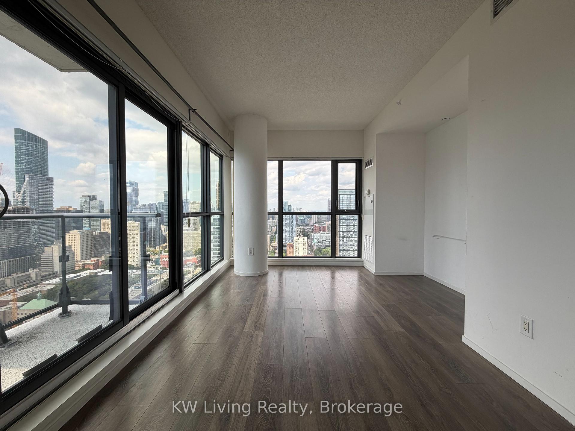 Photo 2 of Unit 4009, 159 Dundas Street E, Toronto, Church-Yonge Corridor — HOMEH