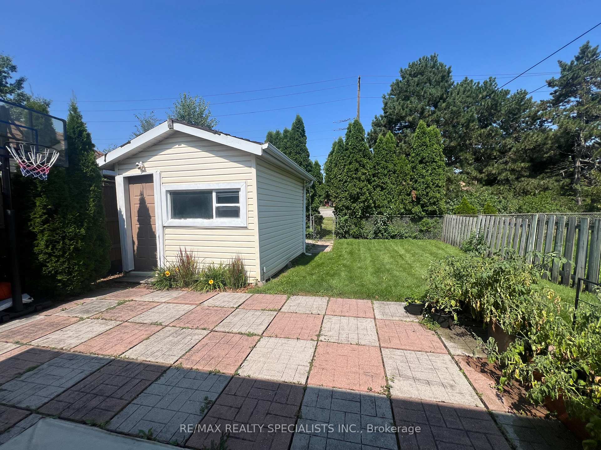Photo 13 of Unit Lower, 1763 Sandgate Crescent, Mississauga, Clarkson — HOMEH