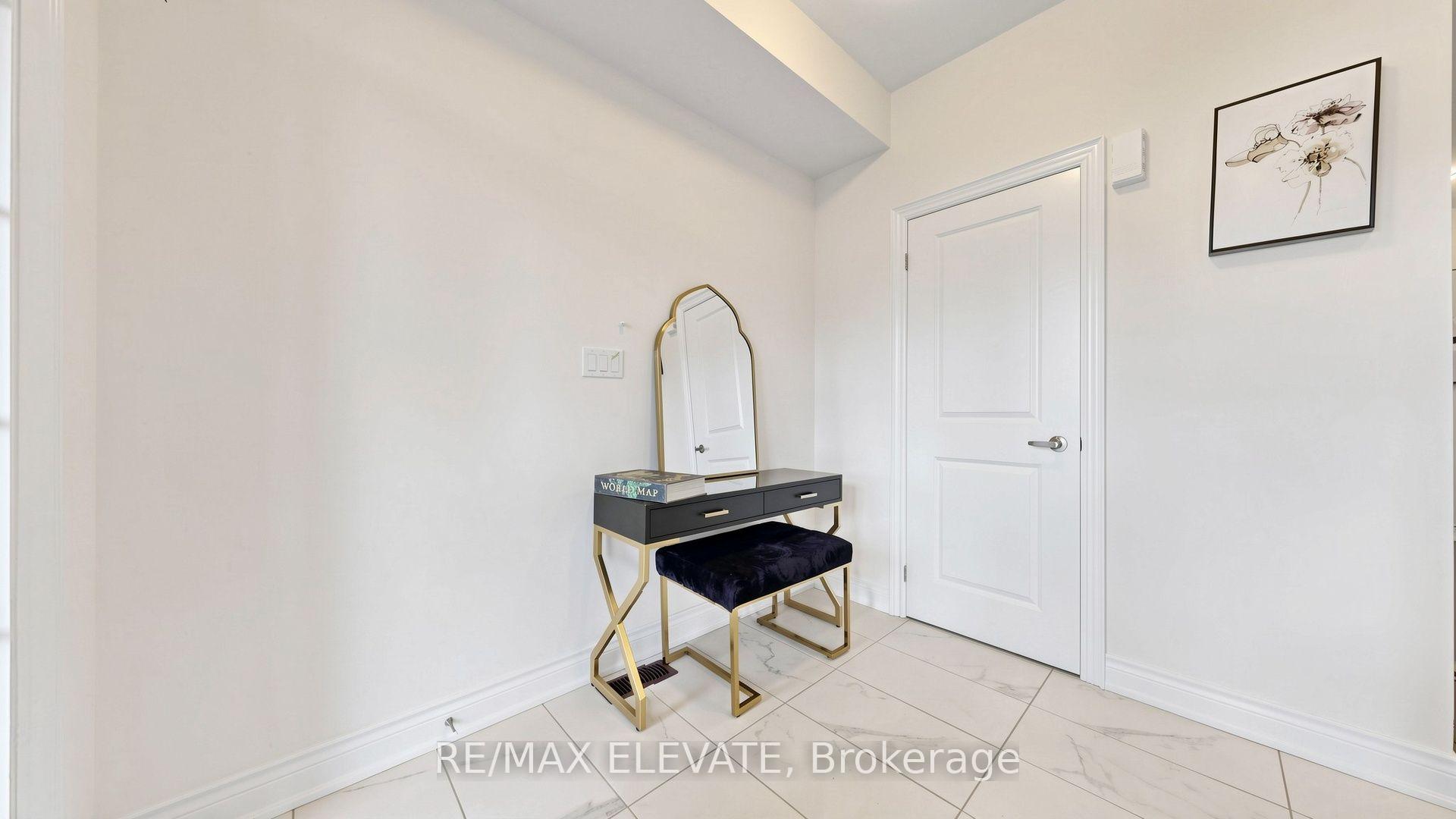 Photo 7 of 265 Kirkham Drive, Markham, Cedarwood — HOMEH
