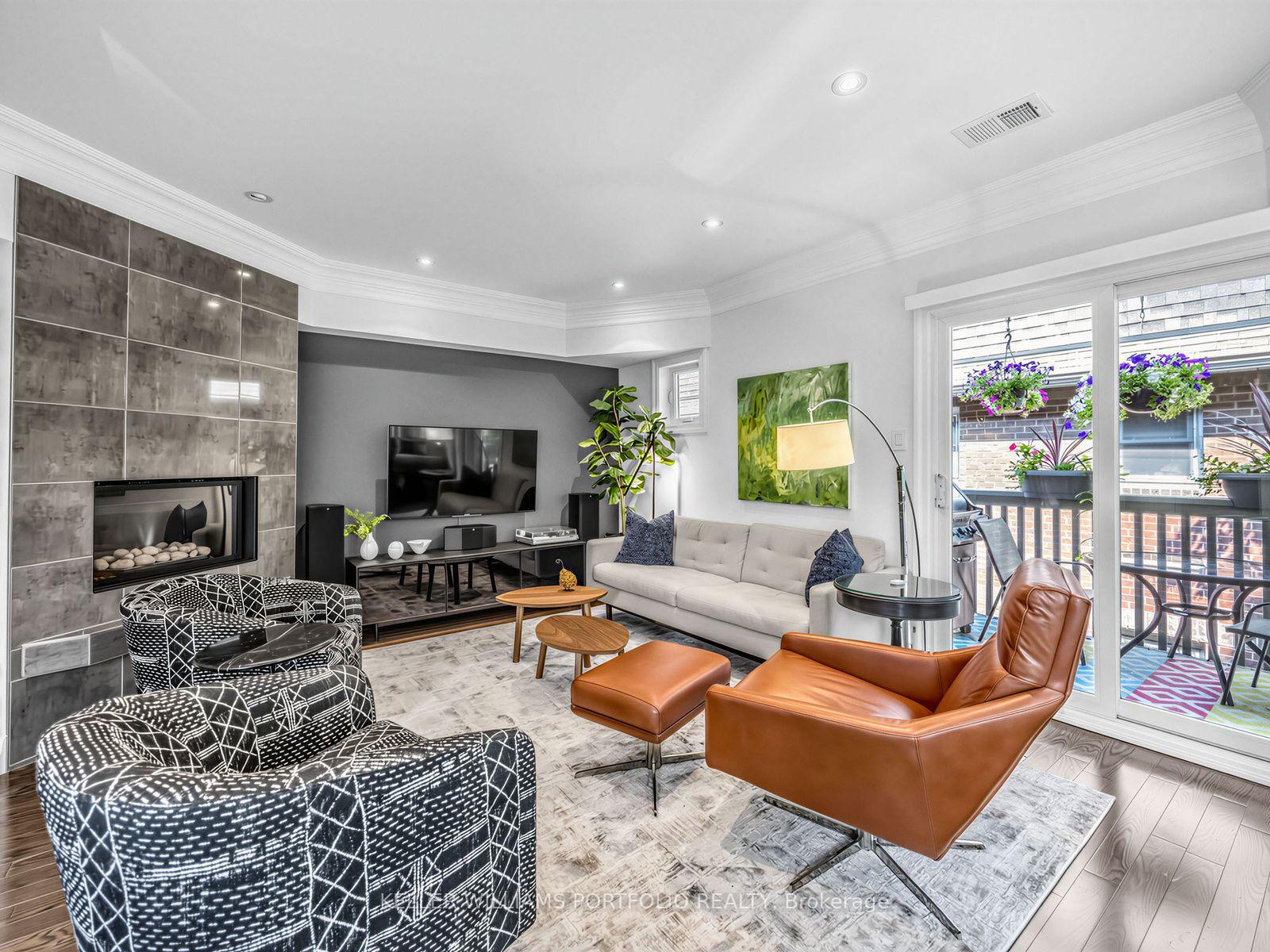 Photo 5 of Unit 1, 2C Shank Street W, Toronto, Niagara — HOMEH