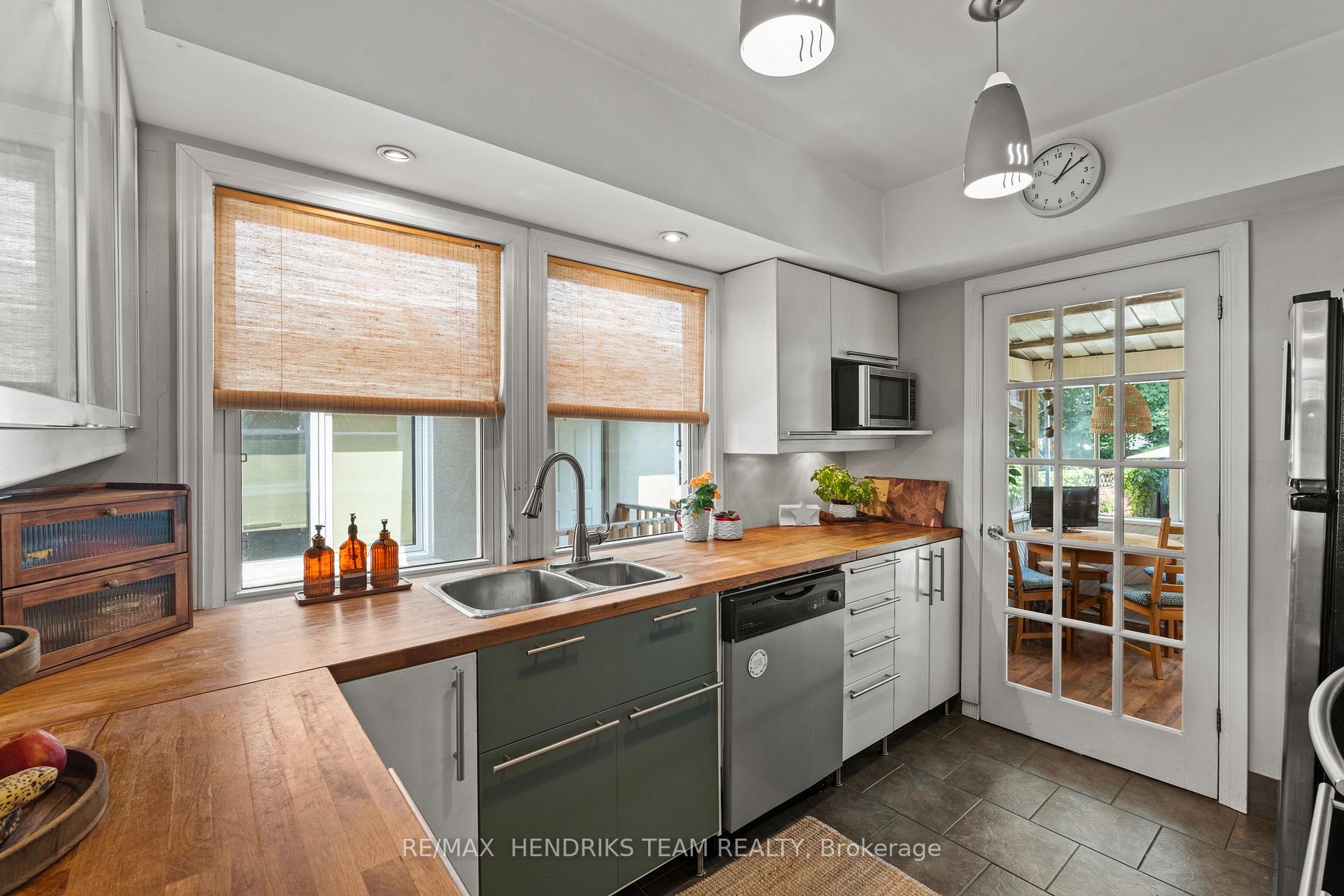 Photo 17 of 150 York Street, St. Catharines, Downtown — HOMEH