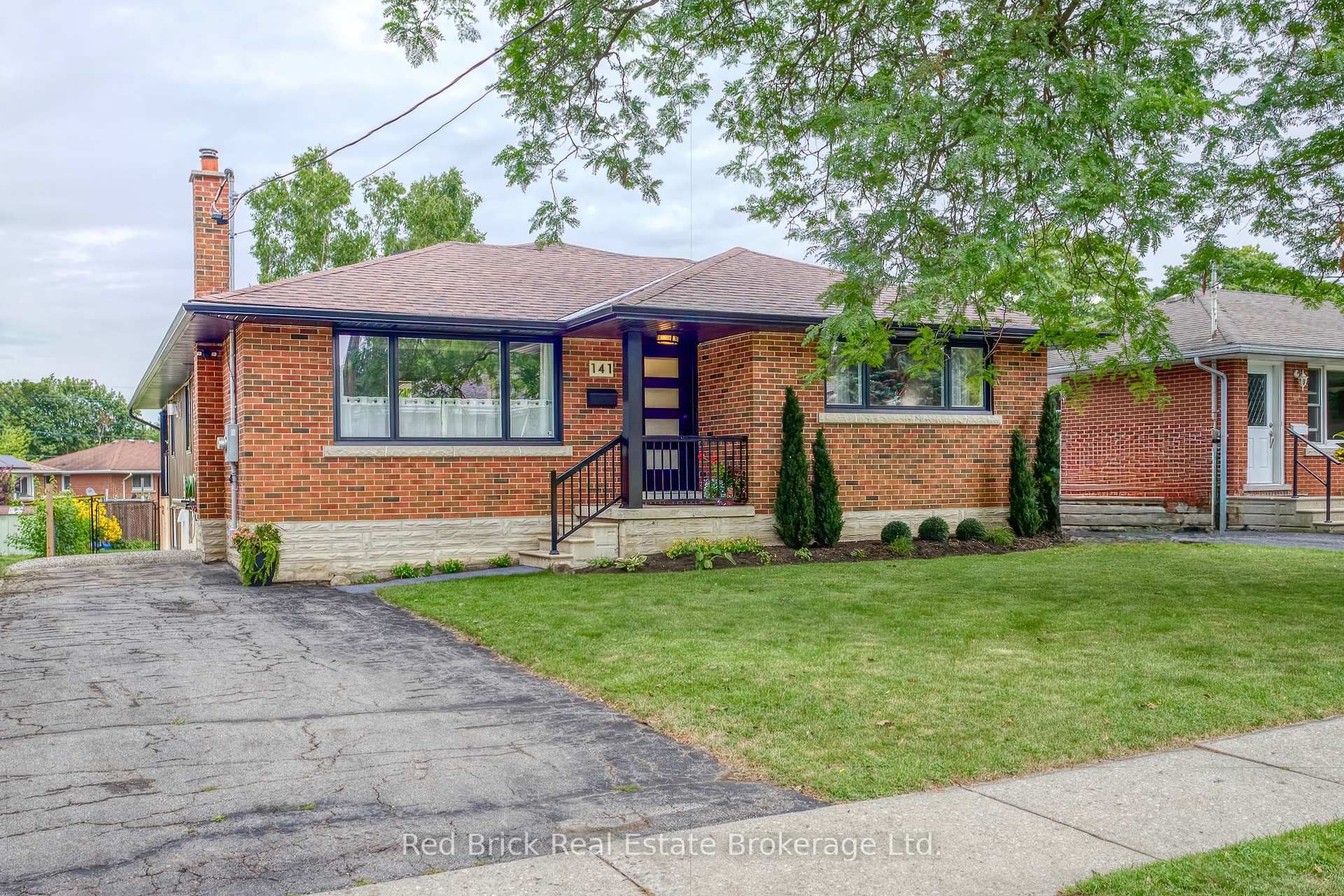 Photo 1 of 141 Lane Street, Guelph, St. George's — HOMEH