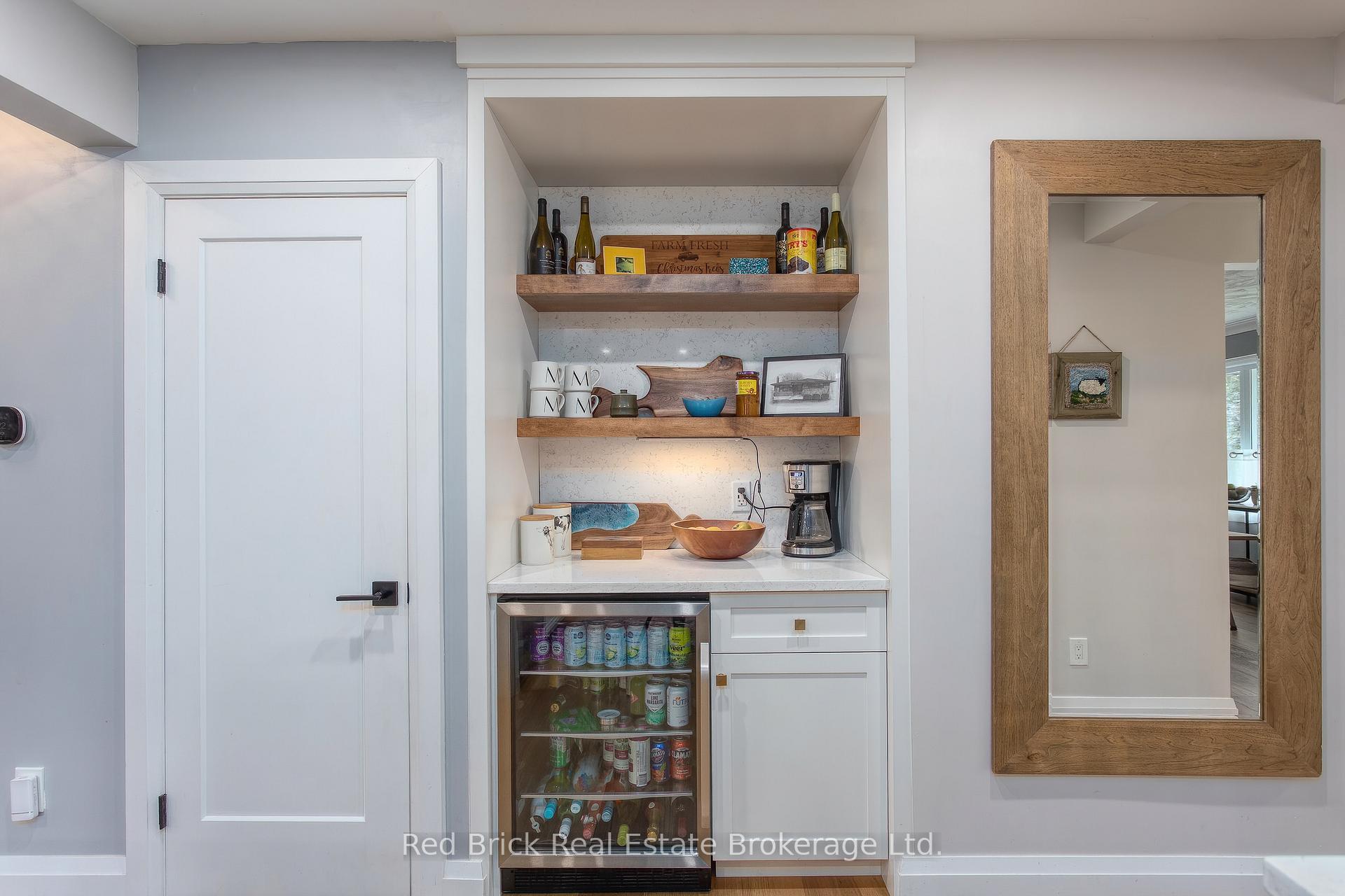 Photo 16 of 141 Lane Street, Guelph, St. George's — HOMEH