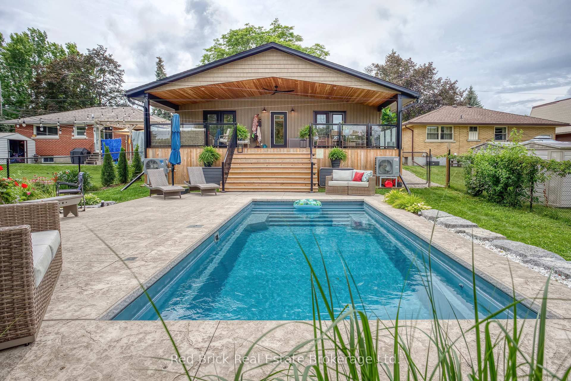 Photo 43 of 141 Lane Street, Guelph, St. George's — HOMEH