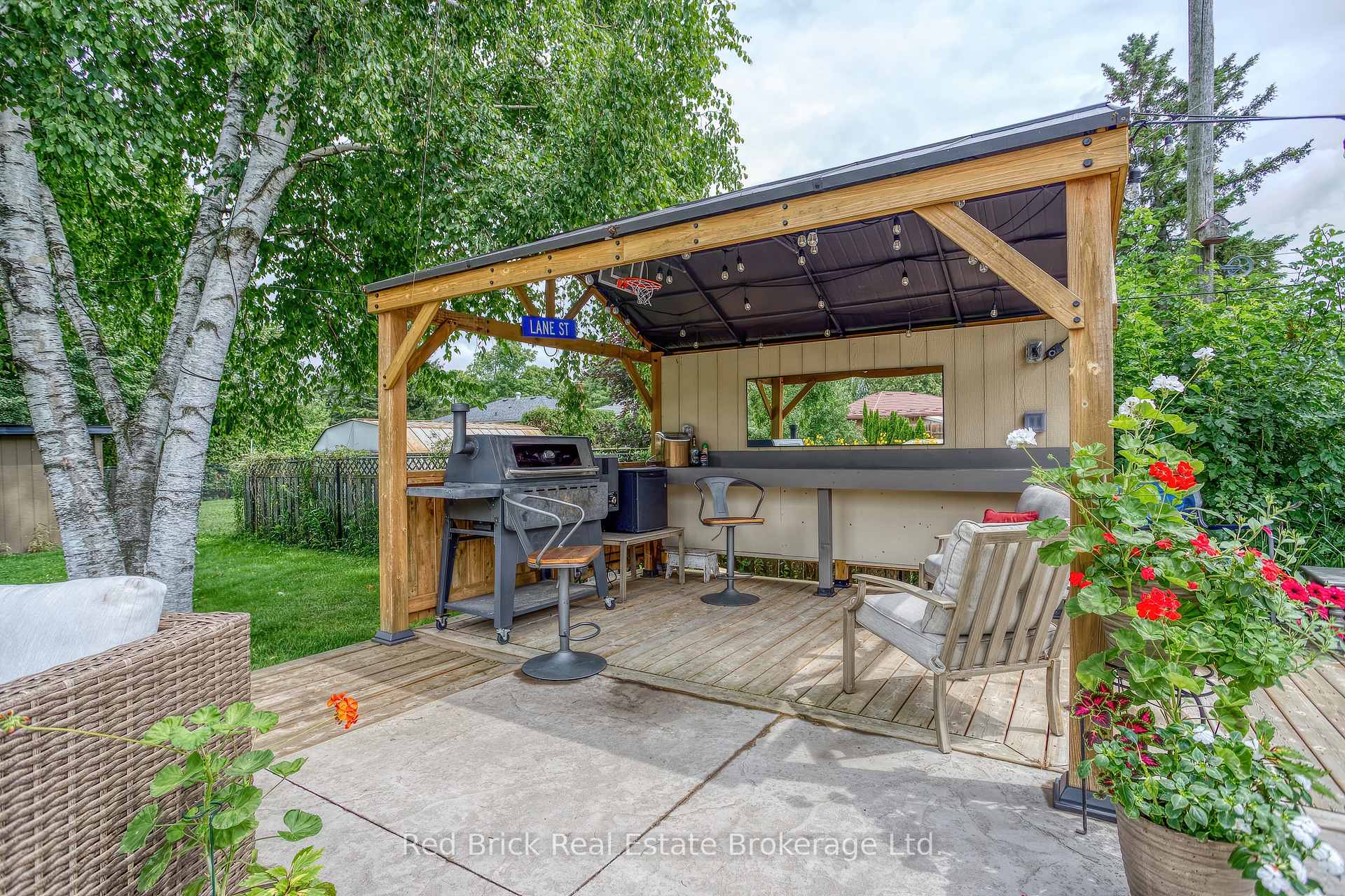 Photo 47 of 141 Lane Street, Guelph, St. George's — HOMEH