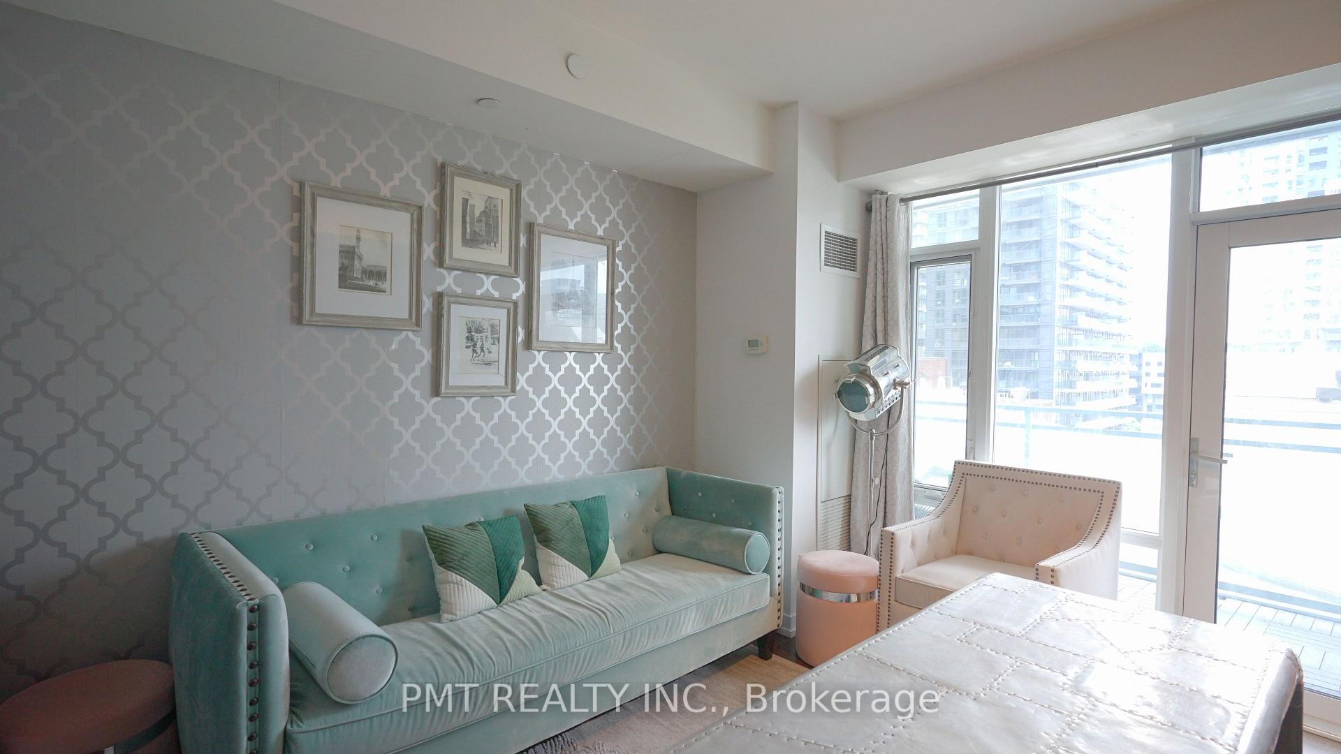 Photo 5 of Unit 803, 21 Widmer Street, Toronto, Waterfront Communities — HOMEH
