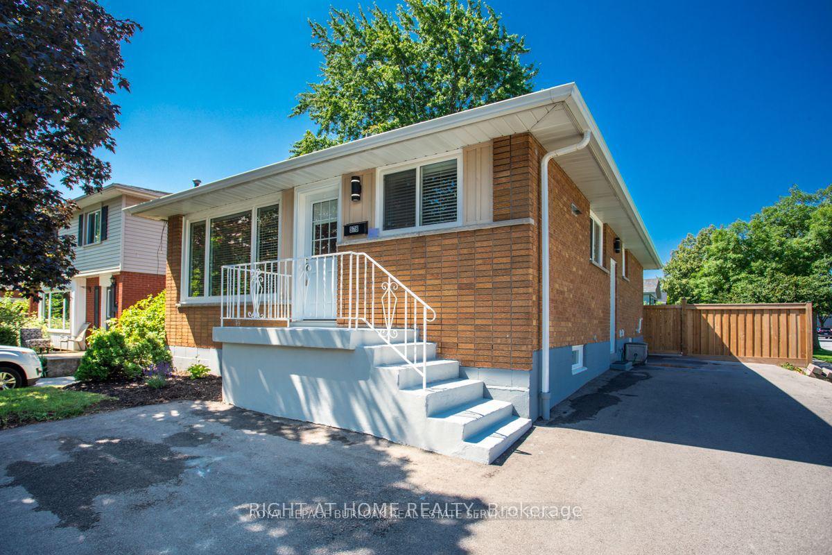 Photo 1 of Unit Main, 576 Turner Drive, Burlington, Appleby — HOMEH