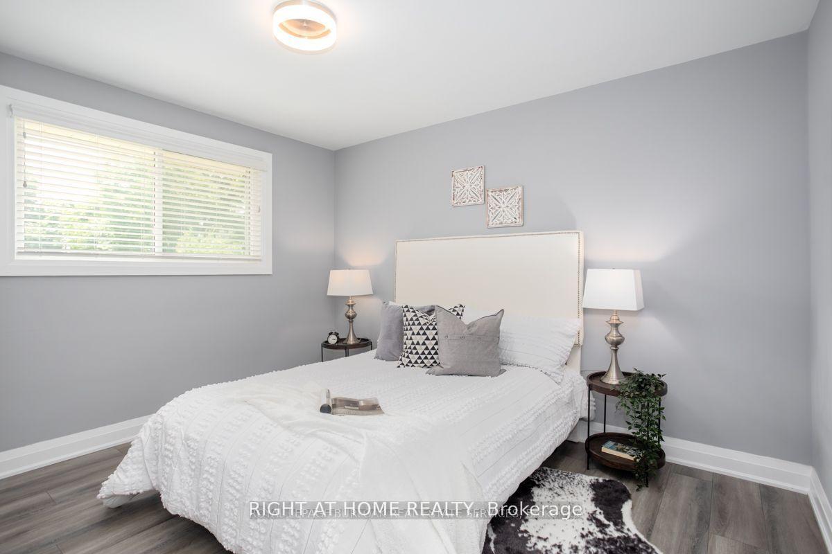 Photo 6 of Unit Main, 576 Turner Drive, Burlington, Appleby — HOMEH