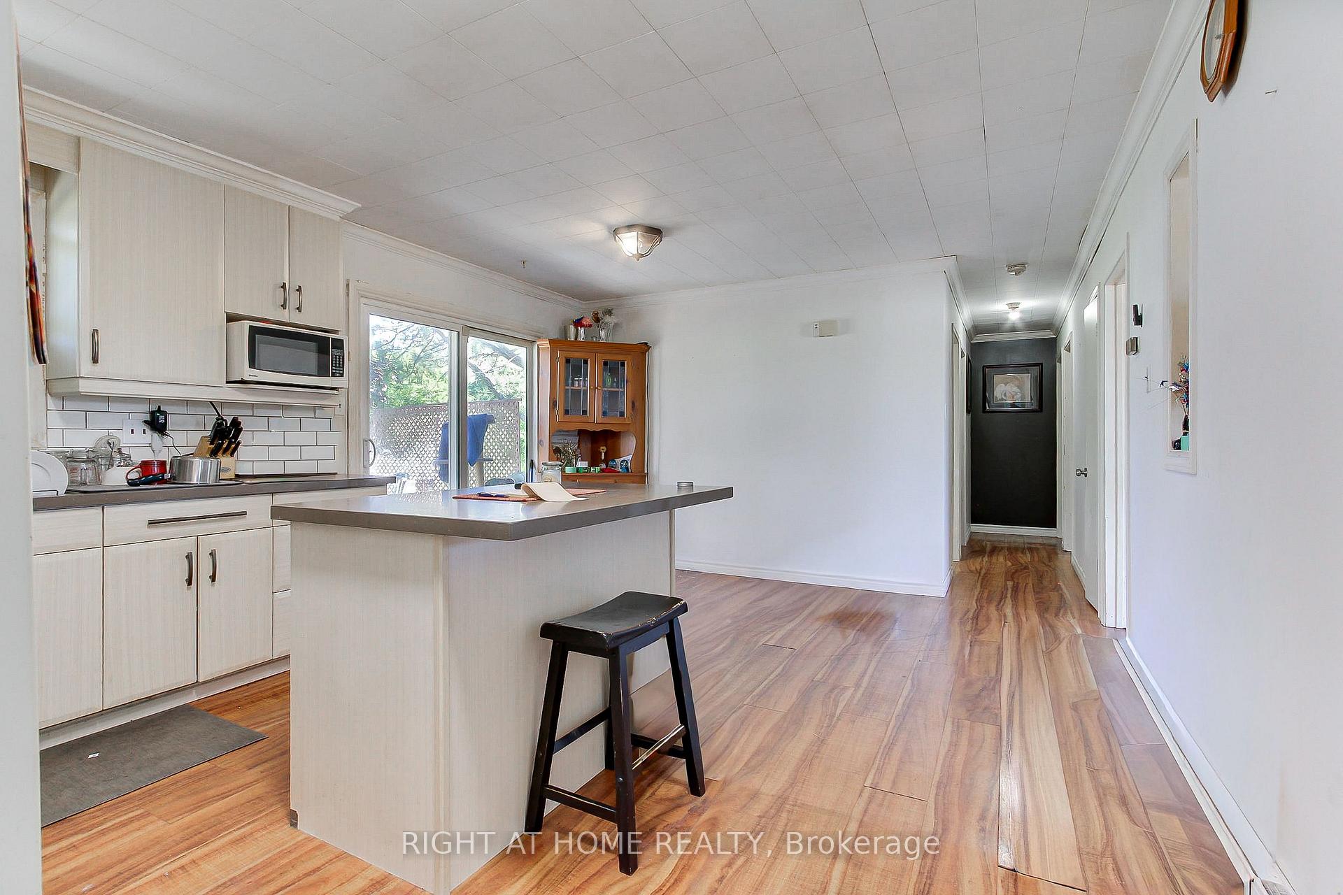 Photo 5 of 1384 Graham Side Road, King, Rural King — HOMEH